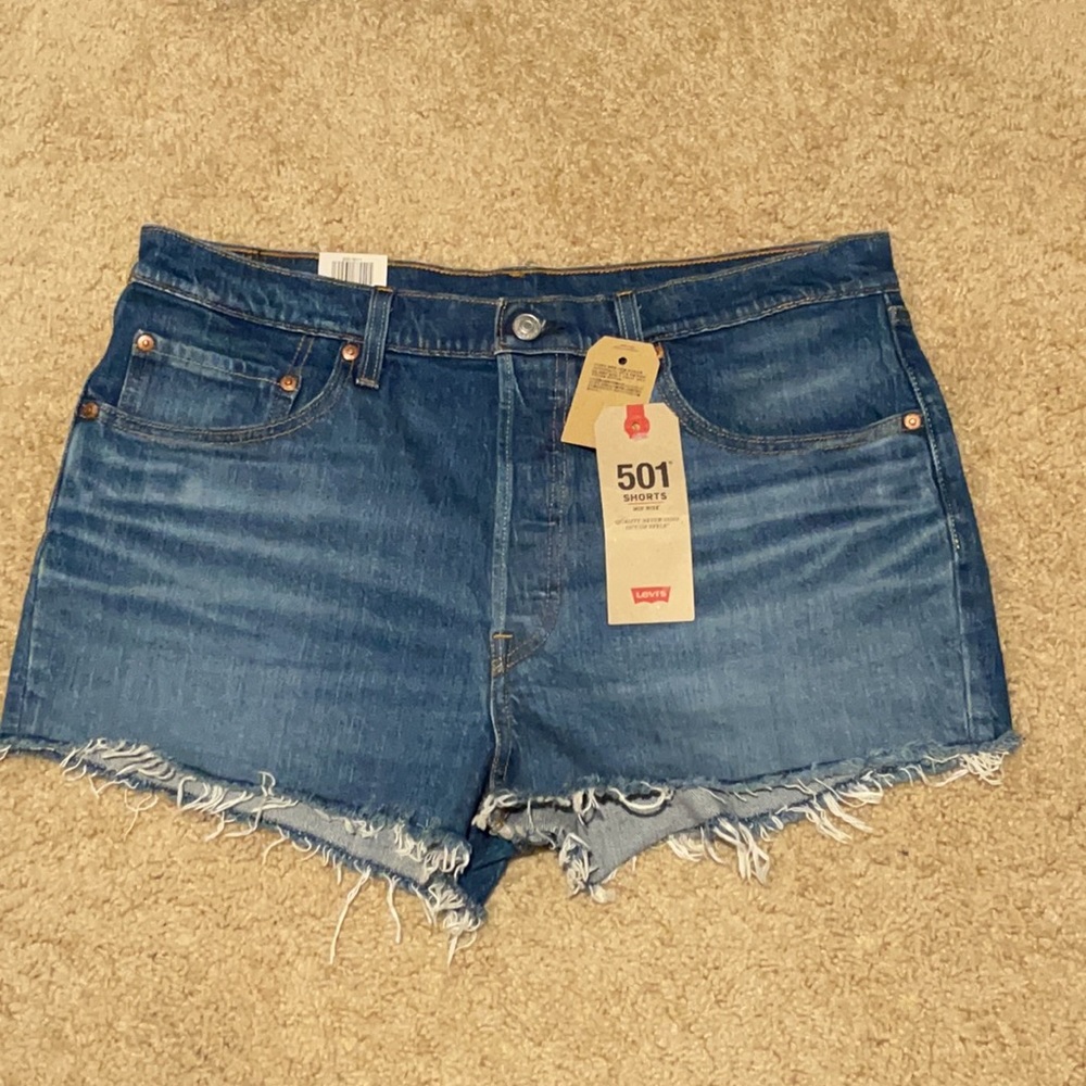 Women’s 501 Levi’s jean shorts